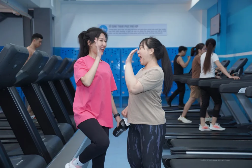 Tập luyện vui vẻ